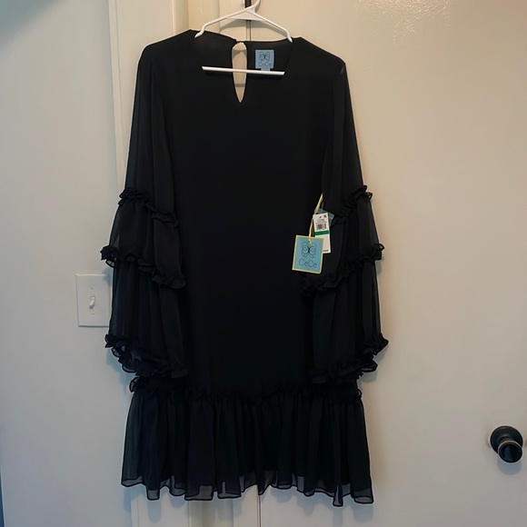 CeCe Ruffle Chiffon Shift Dress in Rich Black Large NWT NEW - Picture 2 of 5